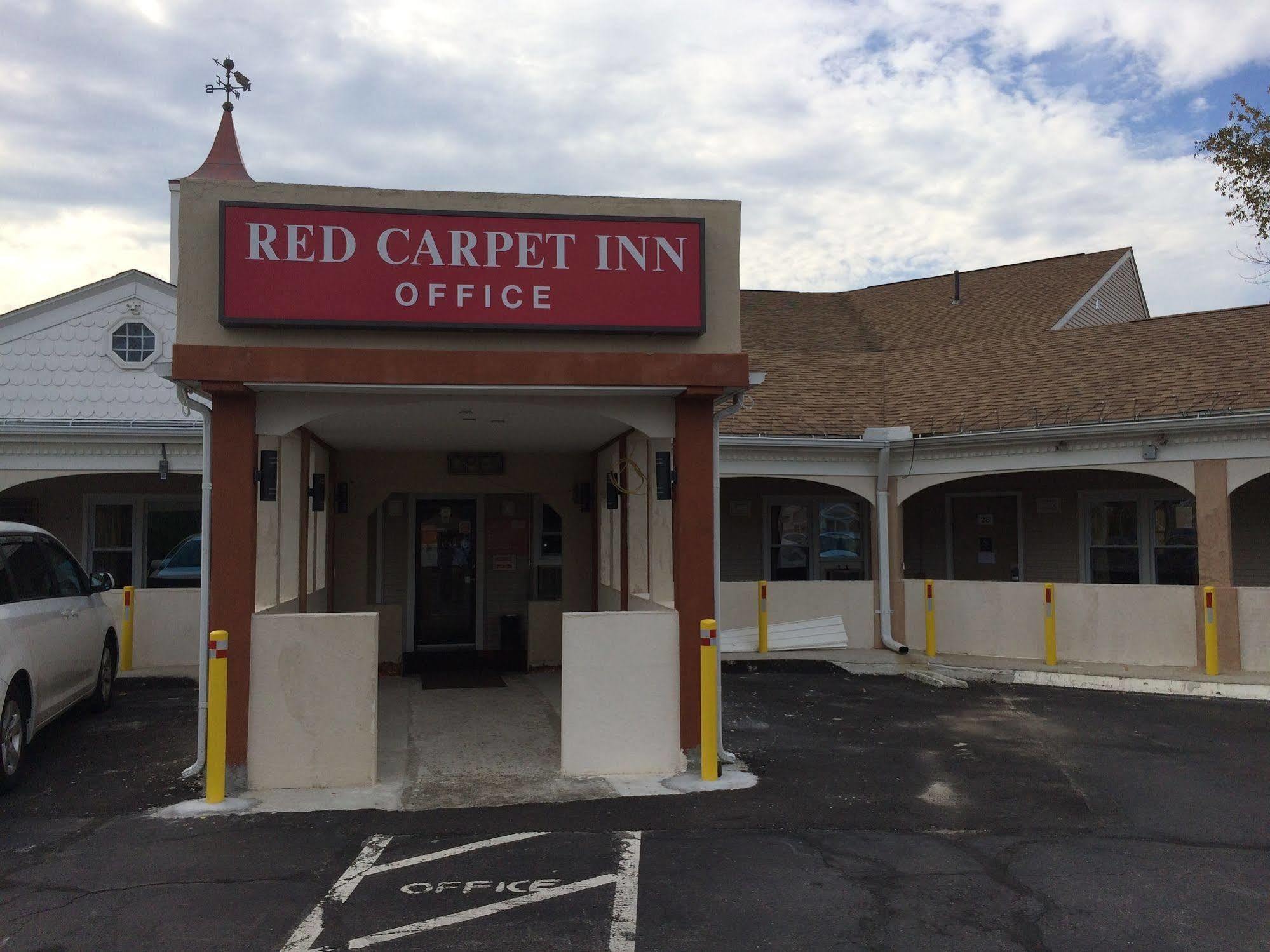 Red Carpet Inn West Springfield Exterior photo
